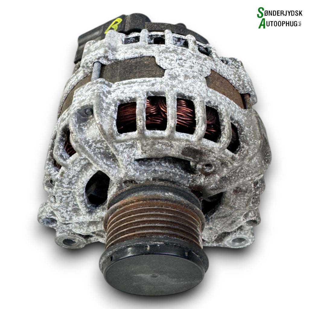Skoda Fabia Generator Med OEM Nr. 04B903023B Fra Skoda Ophugger
