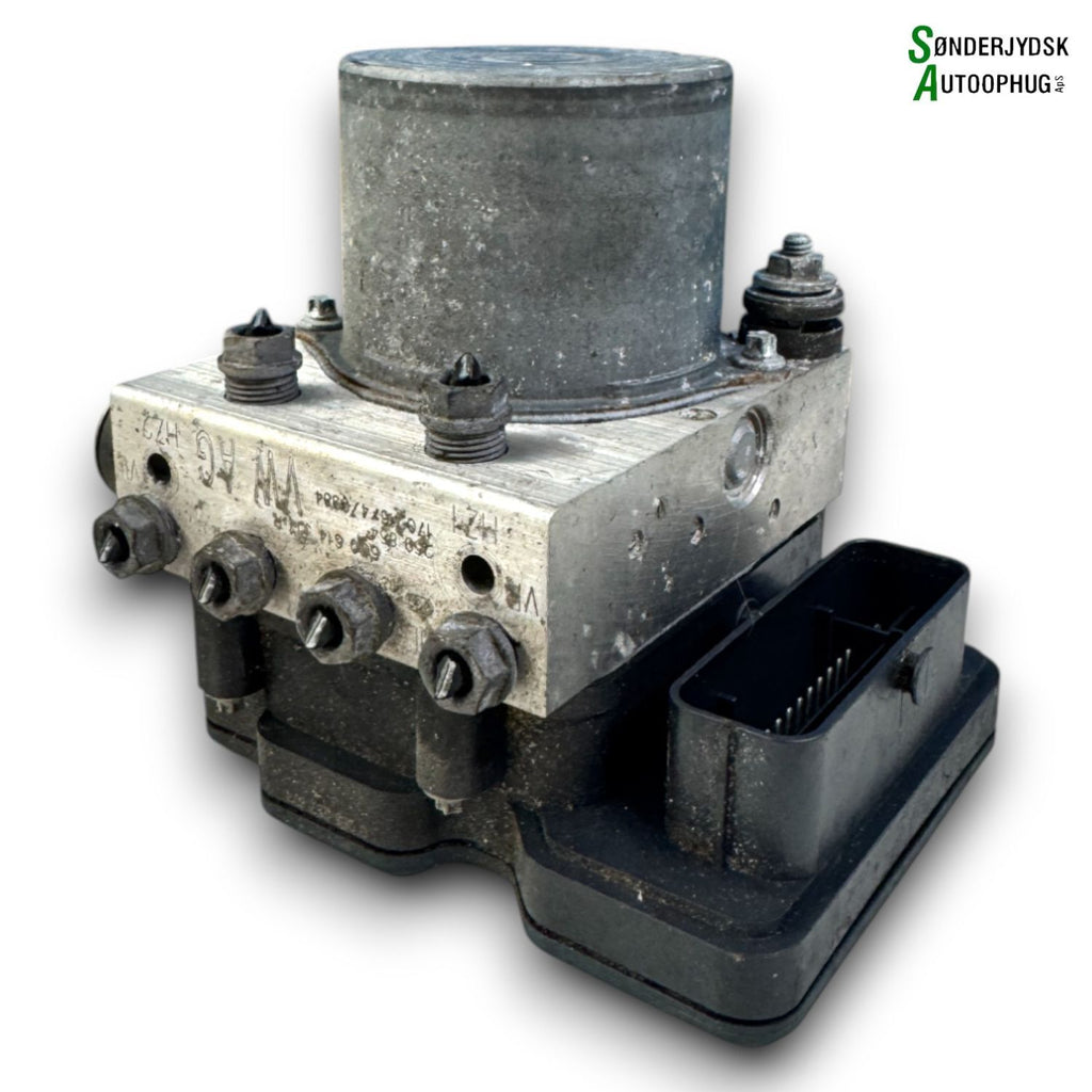 Skoda Fabia ABS Pumpe Med OEM Nr. 6C0907379R Fra Skoda Ophugger