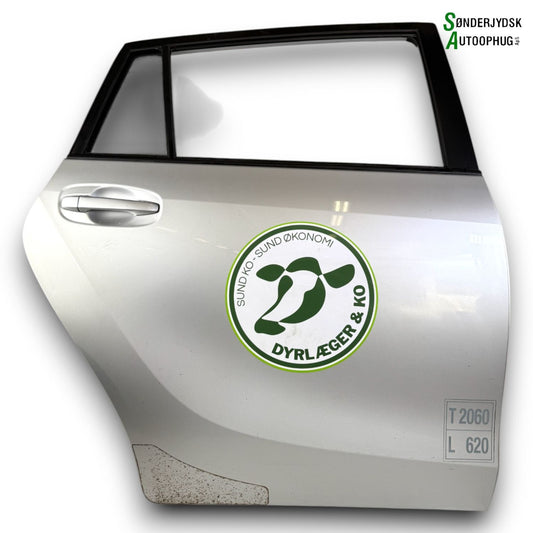 Toyota Verso Bagdør H Med OEM Nr. 670030F020 Fra Toyota Ophugger