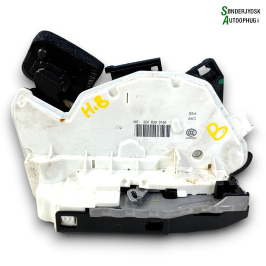 Skoda Octavia Dørlås Med OEM Nr. 5E0839016A Fra Skoda Ophugger