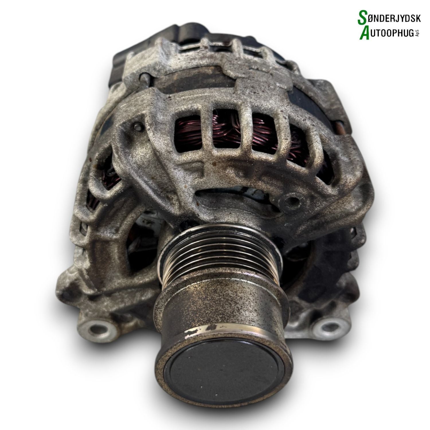 Skoda Octavia Generator Med OEM Nr. 04E903015BX Fra Skoda Ophugger