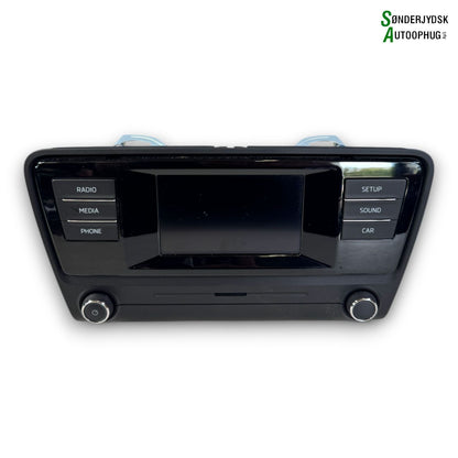 Skoda Octavia Radio, Multi Display Med OEM Nr. 5E0035871A Fra Skoda Ophugger