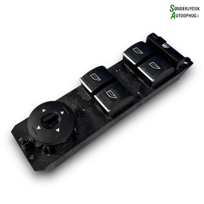 Ford Focus Kontakt Rudehejs Med OEM Nr. 2029540 Fra Ford Ophugger