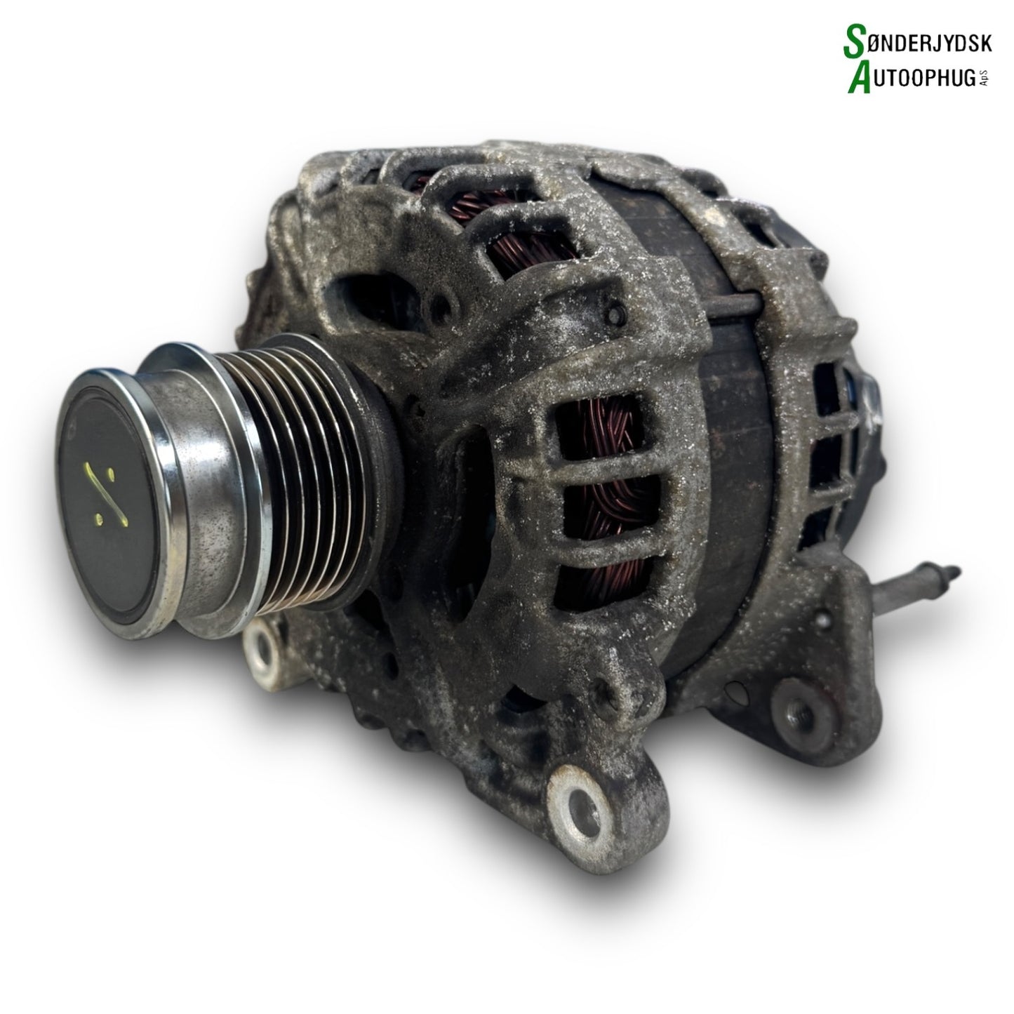 VW Polo 6C Generator Med OEM Nr. 04B903023DX Fra VW Ophugger