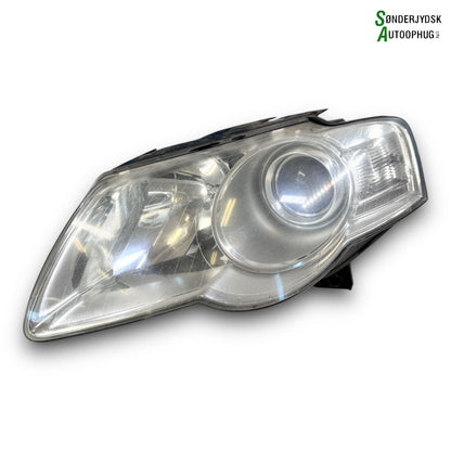 VW Passat 3C Forlygte Med OEM Nr. 3C0941005AA Fra VW Ophugger