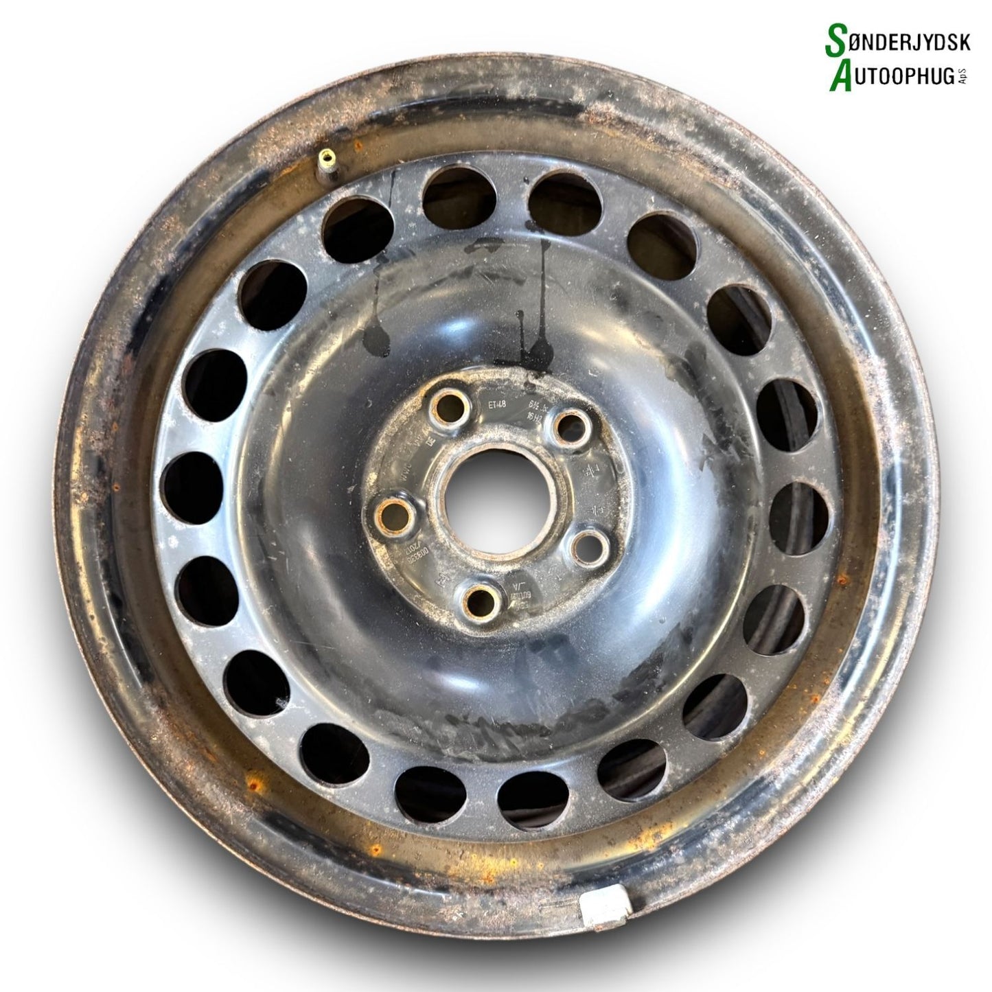 VW Golf 7 AU Fælg Med OEM Nr. 5QA601027A Fra VW Ophugger