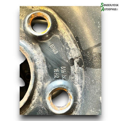 VW Golf 7 AU Fælg Med OEM Nr. 5QA601027A Fra VW Ophugger