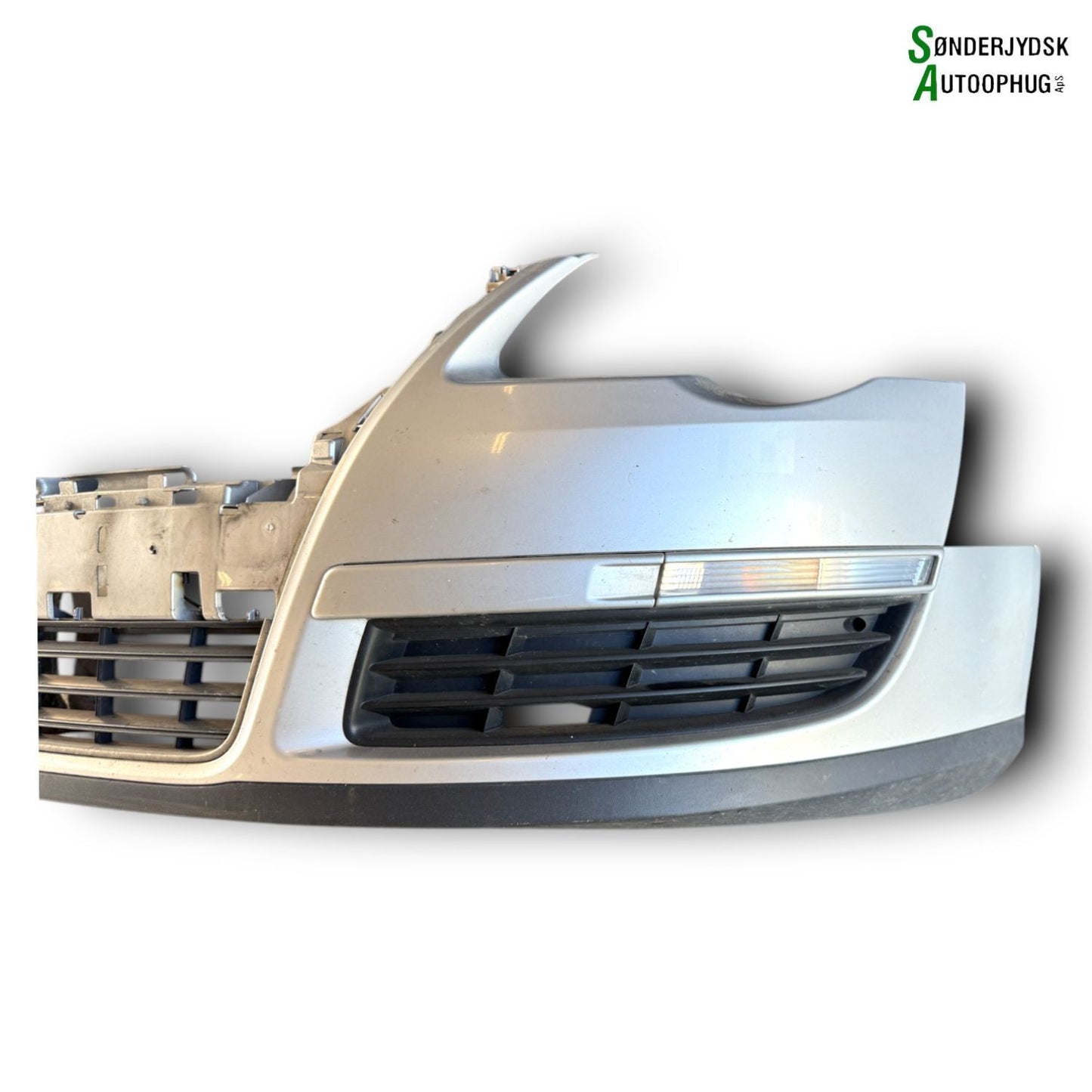 VW Passat 3C Forkofanger Med OEM Nr. 3C08536659B9 Fra VW Ophugger