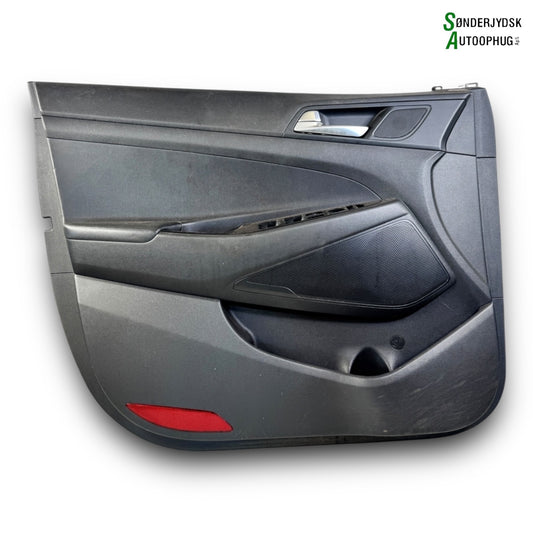 Hyundai Tucson Dørbeklædning Med OEM Nr. 82307D7020TRY Fra Hyundai Ophugger