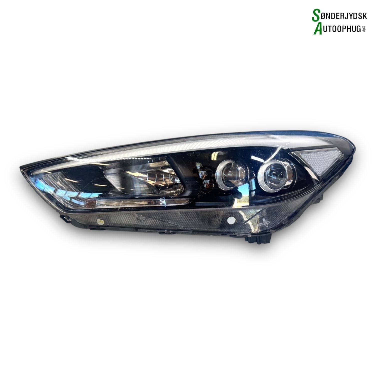 Hyundai Tucson Forlygte Med OEM Nr. 92101D7200 Fra Hyundai Ophugger