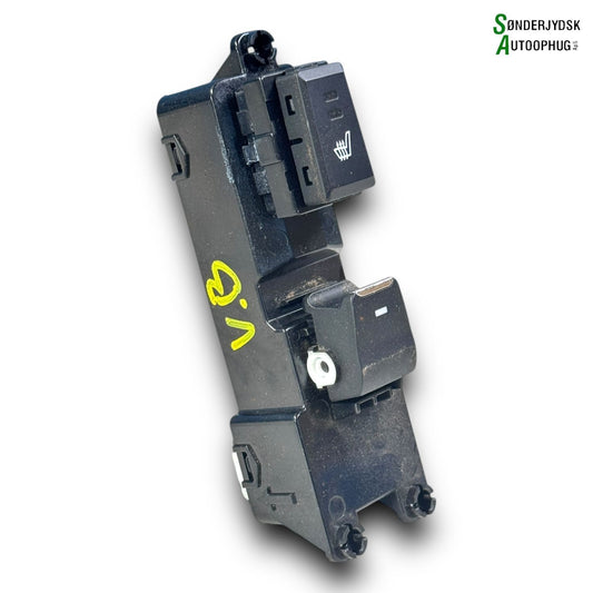 Hyundai Tucson Kontakt Rudehejs Med OEM Nr. 93580D30004X Fra Hyundai Ophugger