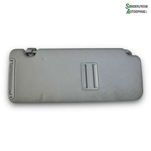 Hyundai Tucson Solskærm Med OEM Nr. 85201D3500TTX Fra Hyundai Ophugger