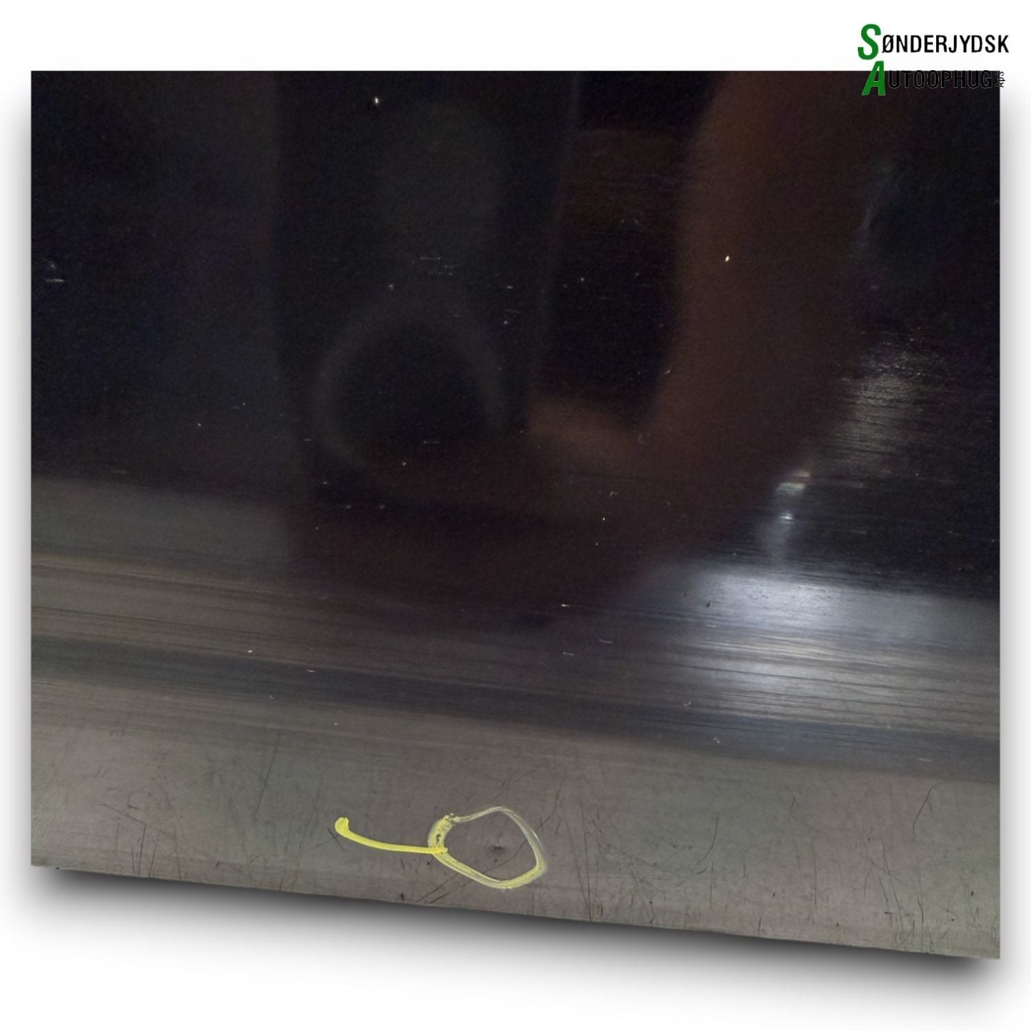 VW Golf 7 AU Fordør H Med OEM Nr. 5G4831056AN Fra VW Ophugger