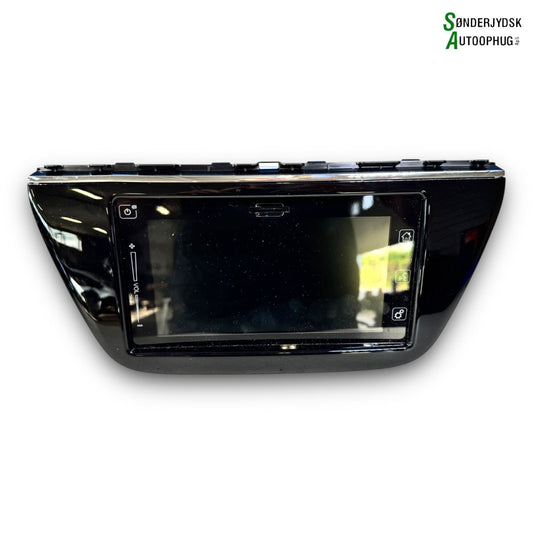 Suzuki SX4 S-Cross JY Radio, Multi Display Med OEM Nr. 99000990NV002 Fra Suzuki Ophugger