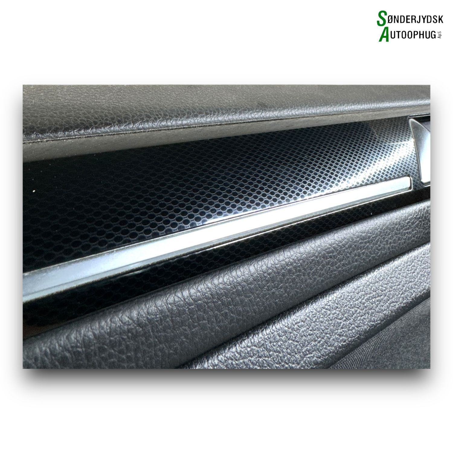 VW Golf 7 AU Dørbeklædning Med OEM Nr. 5G0868039A81U Fra VW Ophugger