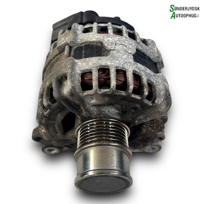 VW Golf 7 AU Generator Med OEM Nr. 04C903023L Fra VW Ophugger