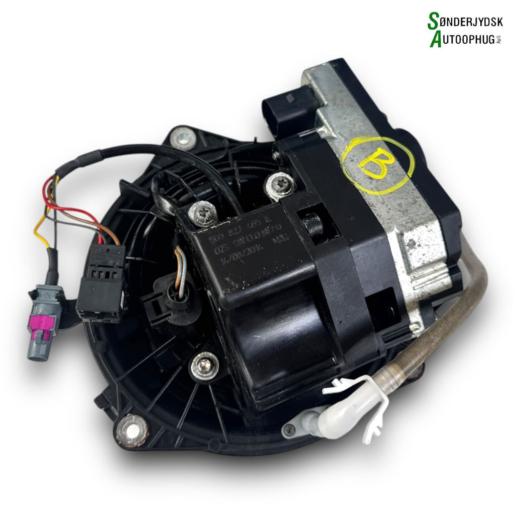 VW Golf 7 Au Håndtag Udvendig Med OEM Nr. 5G9827469F Fra VW Ophugger