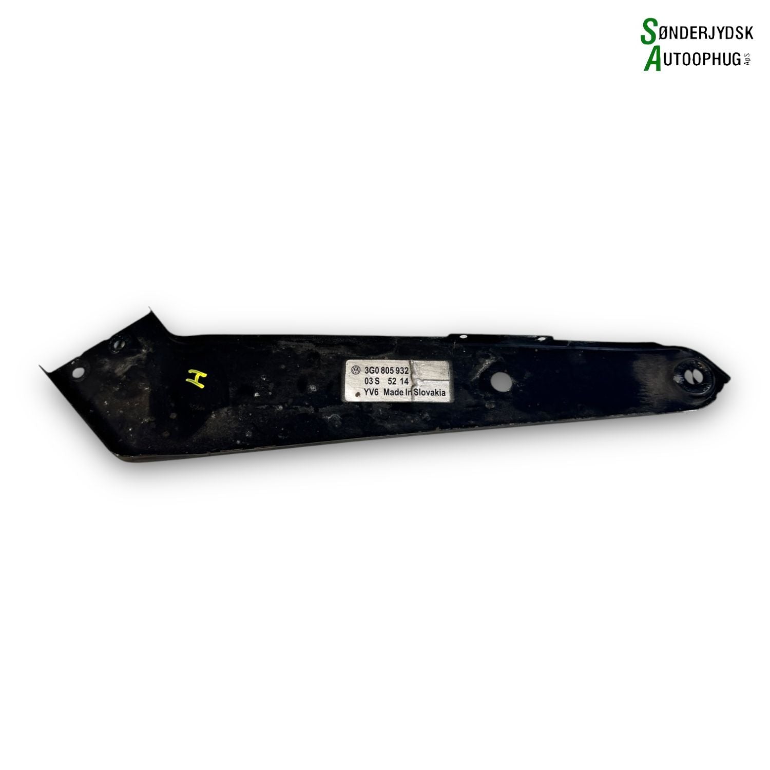 VW Passat 3G Forlygteholder Med OEM Nr. 3G0805932 Fra VW Ophugger
