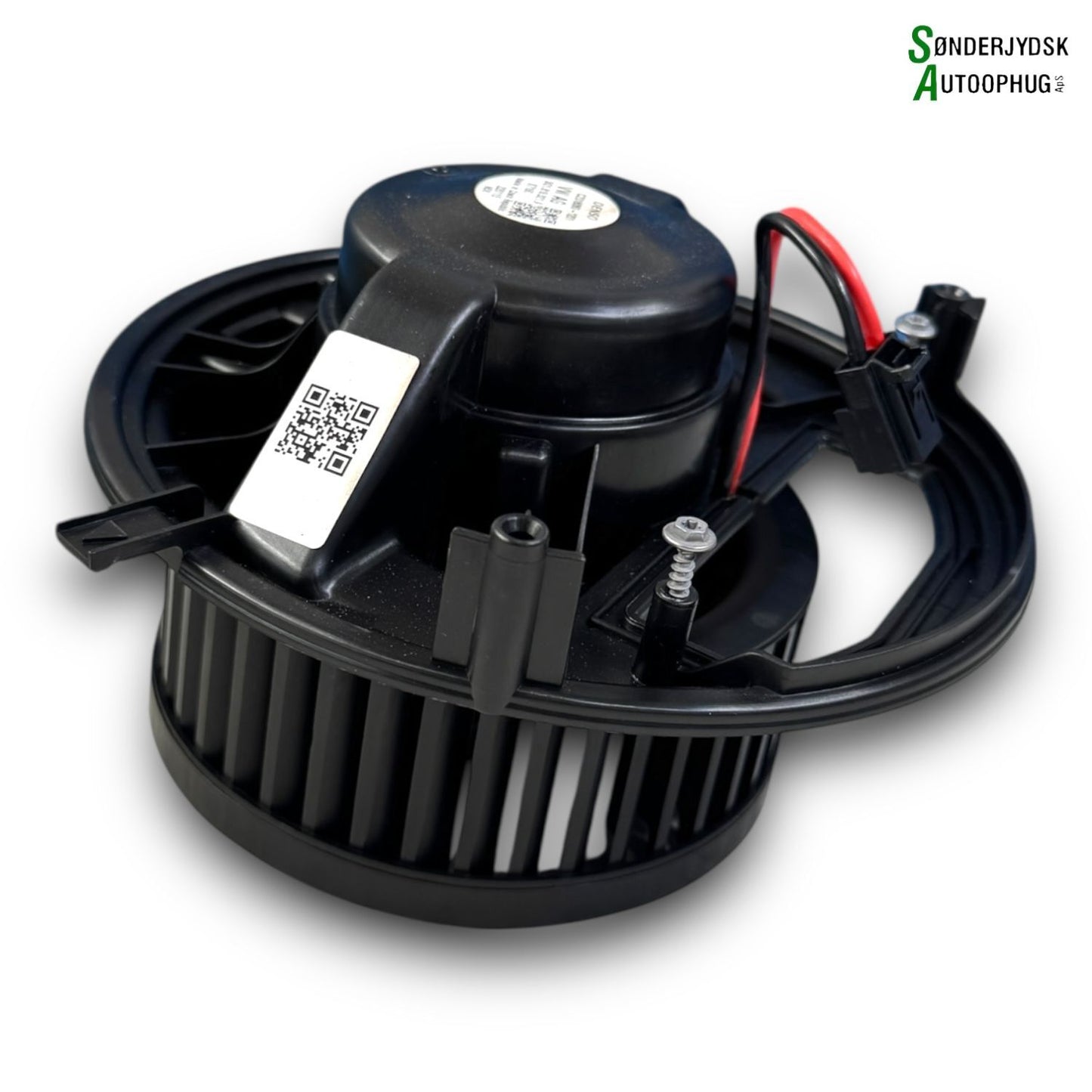 VW Passat 3G Varmeblæser Med OEM Nr. 3Q1819021A Fra VW Ophugger
