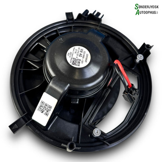 VW Passat 3G Varmeblæser Med OEM Nr. 3Q1819021D Fra VW Ophugger