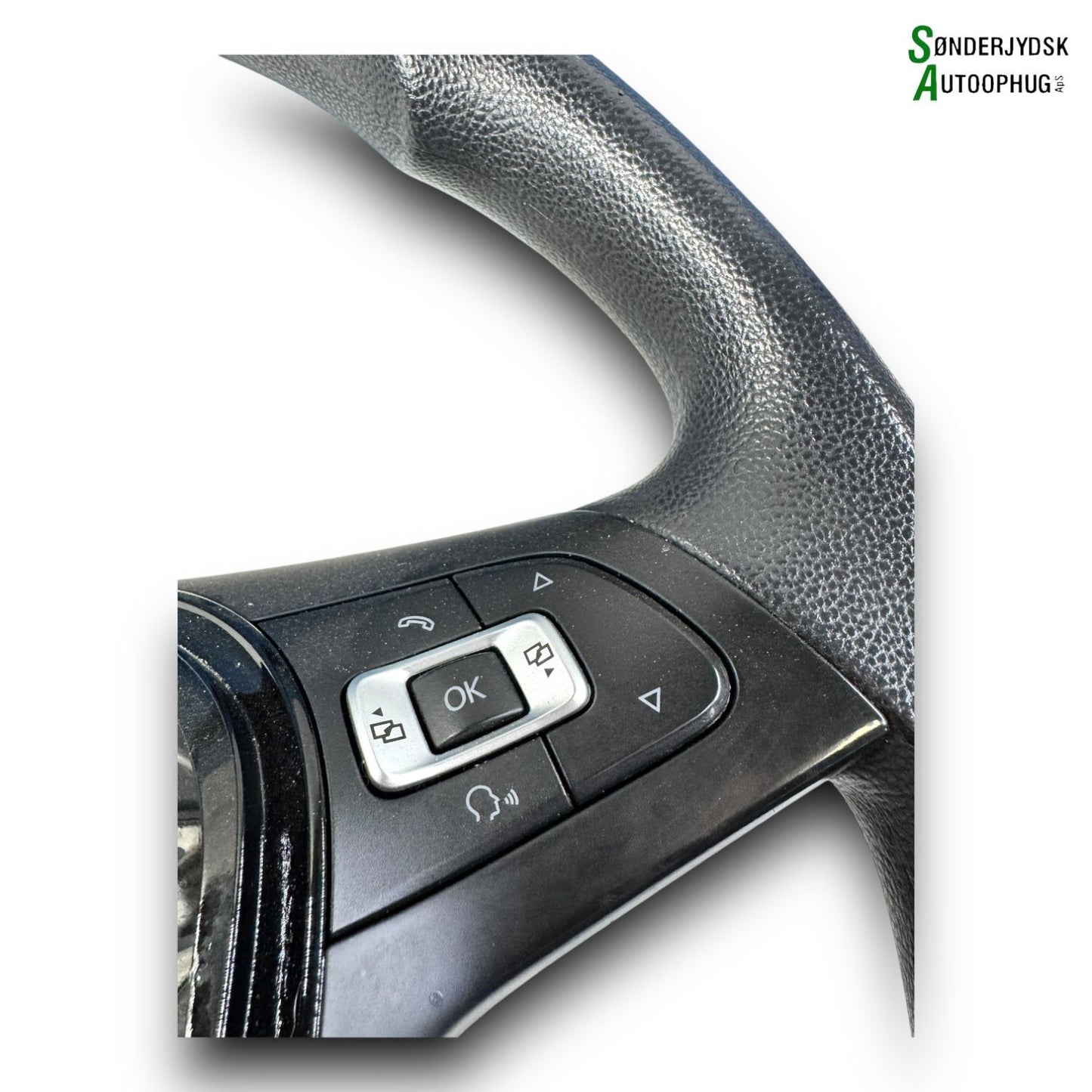 VW Passat 3G Rat Med OEM Nr. 5G0959442HICX Fra VW Ophugger