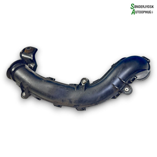 Nissan Note Indsugningsslange Med OEM Nr. 165001HC5B Fra Nissan Ophugger