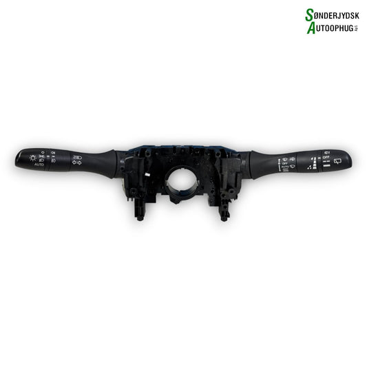 Nissan Qashqai Kontakt Combi Med OEM Nr. 255604EA2B Fra Nissan Ophugger