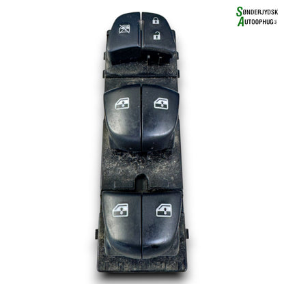 Nissan Qashqai Kontakt Rudehejs Med OEM Nr. 25401HV02B Fra Nissan Ophugger