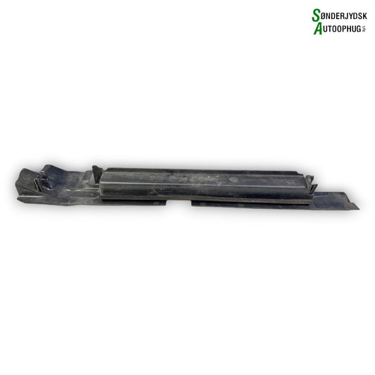 Nissan Qashqai Front, Løsdele Med OEM Nr. 214984EA0A Fra Nissan Ophugger