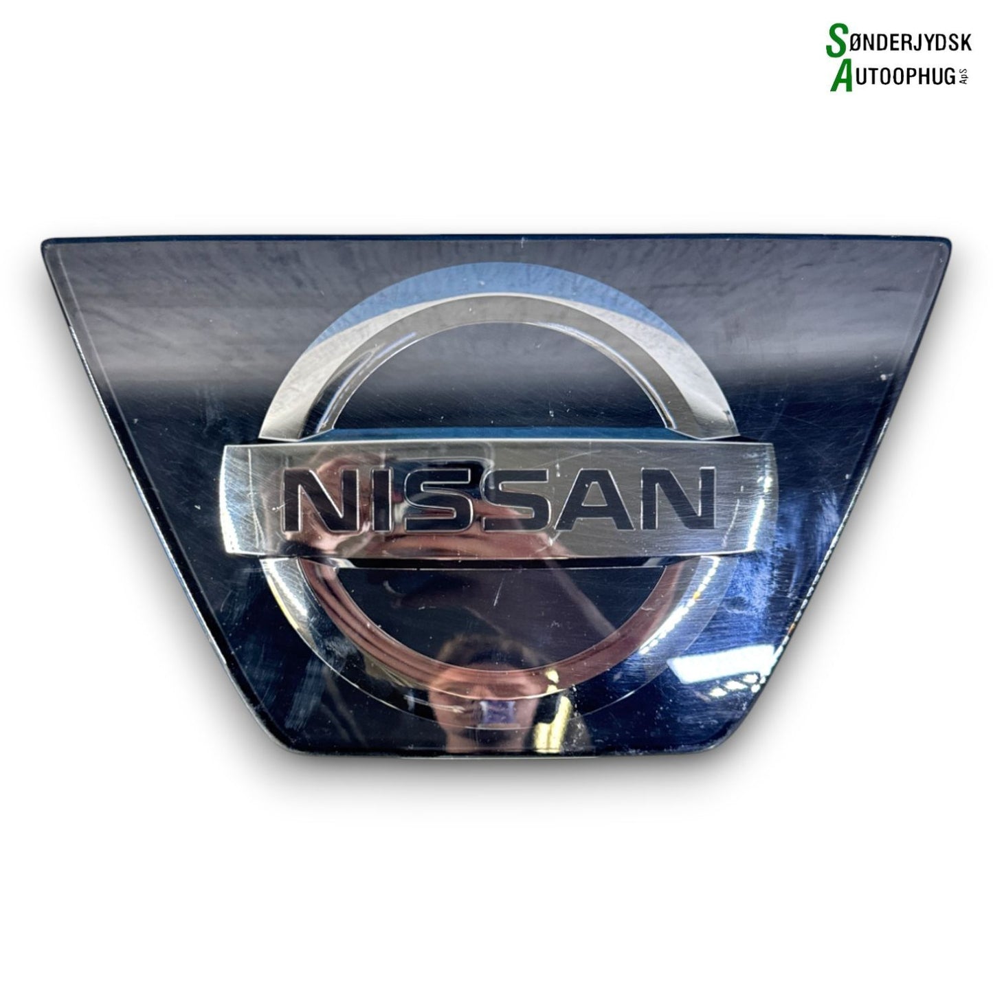 Nissan Qashqai Emblemer Med OEM Nr. 62890HV01A Fra Nissan Ophugger