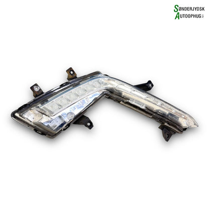 Suzuki Swift Kørelys / Led Lygte Med OEM Nr. 3658468L00000 Fra Suzuki Ophugger