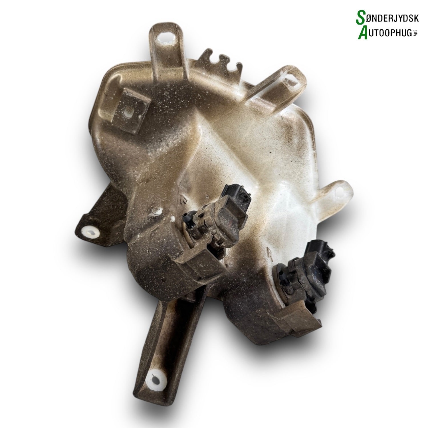 Suzuki Celerio Sprinkler M/Motor Med OEM Nr. 3841084M00000 Fra Suzuki Ophugger