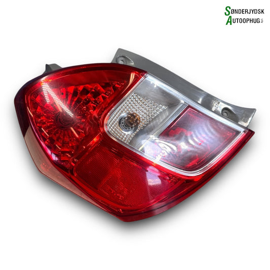 Suzuki Celerio Baglygte Med OEM Nr. 3567084M10000 Fra Suzuki Ophugger
