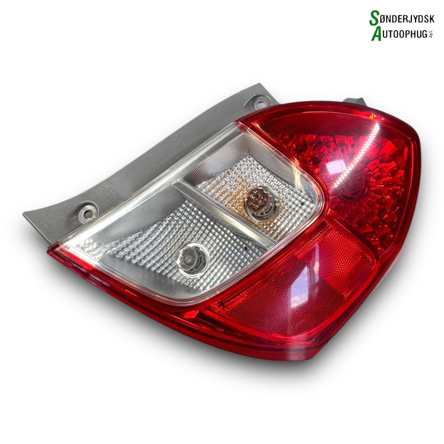 Suzuki Celerio Baglygte Med OEM Nr. 3565084M00000 Fra Suzuki Ophugger