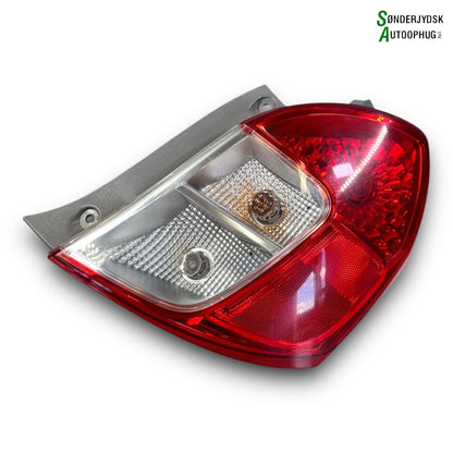 Suzuki Celerio Baglygte Med OEM Nr. 3565084M00000 Fra Suzuki Ophugger