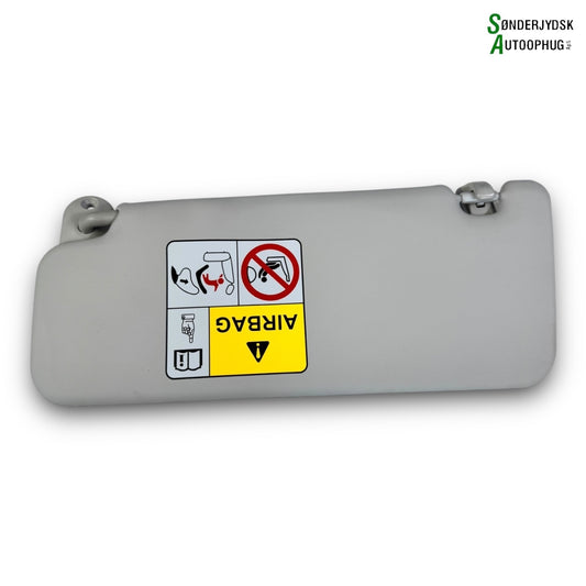 Suzuki Celerio Solskærm Med OEM Nr. 8480184M106GS Fra Suzuki Ophugger