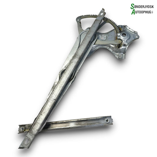 Toyota Verso Rudemotor - Rudehejs Med OEM Nr. 698100F021 Fra Toyota Ophugger