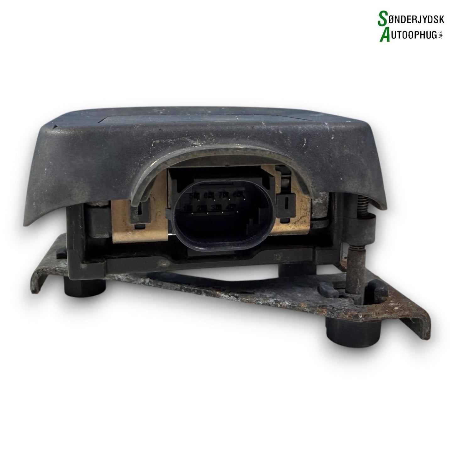 VW Polo 6C Radar Med OEM Nr. 5Q0907561D Fra VW Ophugger