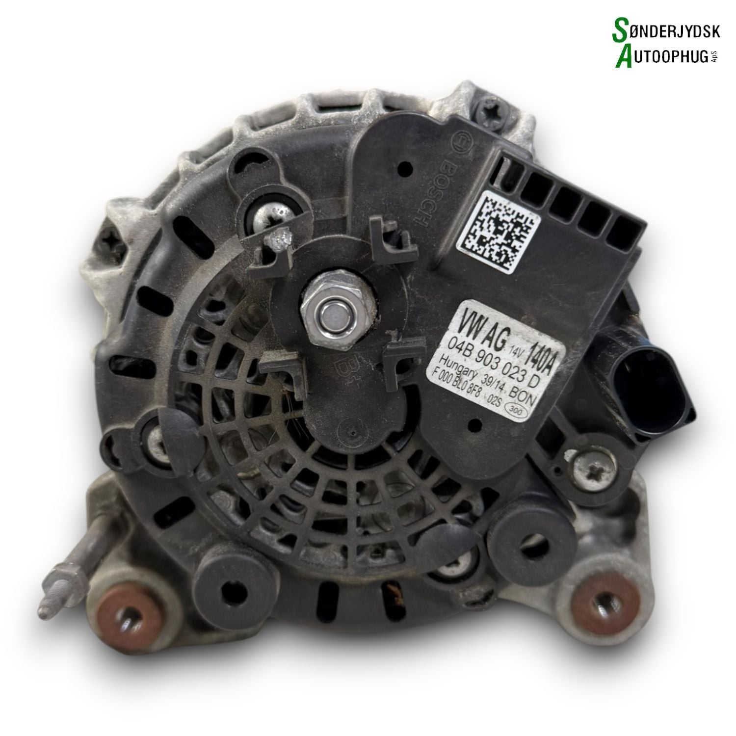 VW Polo 6C Generator Med OEM Nr. 04B903023D Fra VW Ophugger