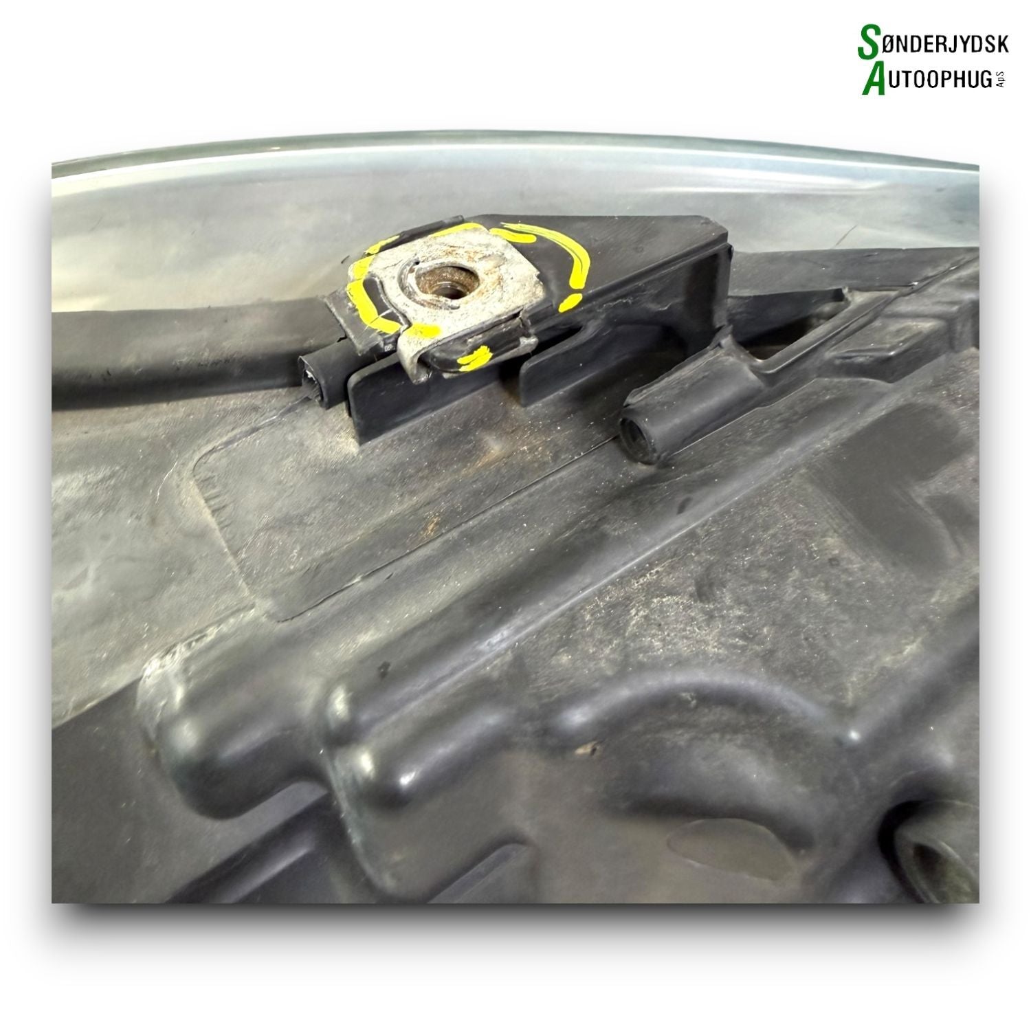 VW Polo 6C Forlygte Med OEM Nr. 6R1941007F Fra VW Ophugger