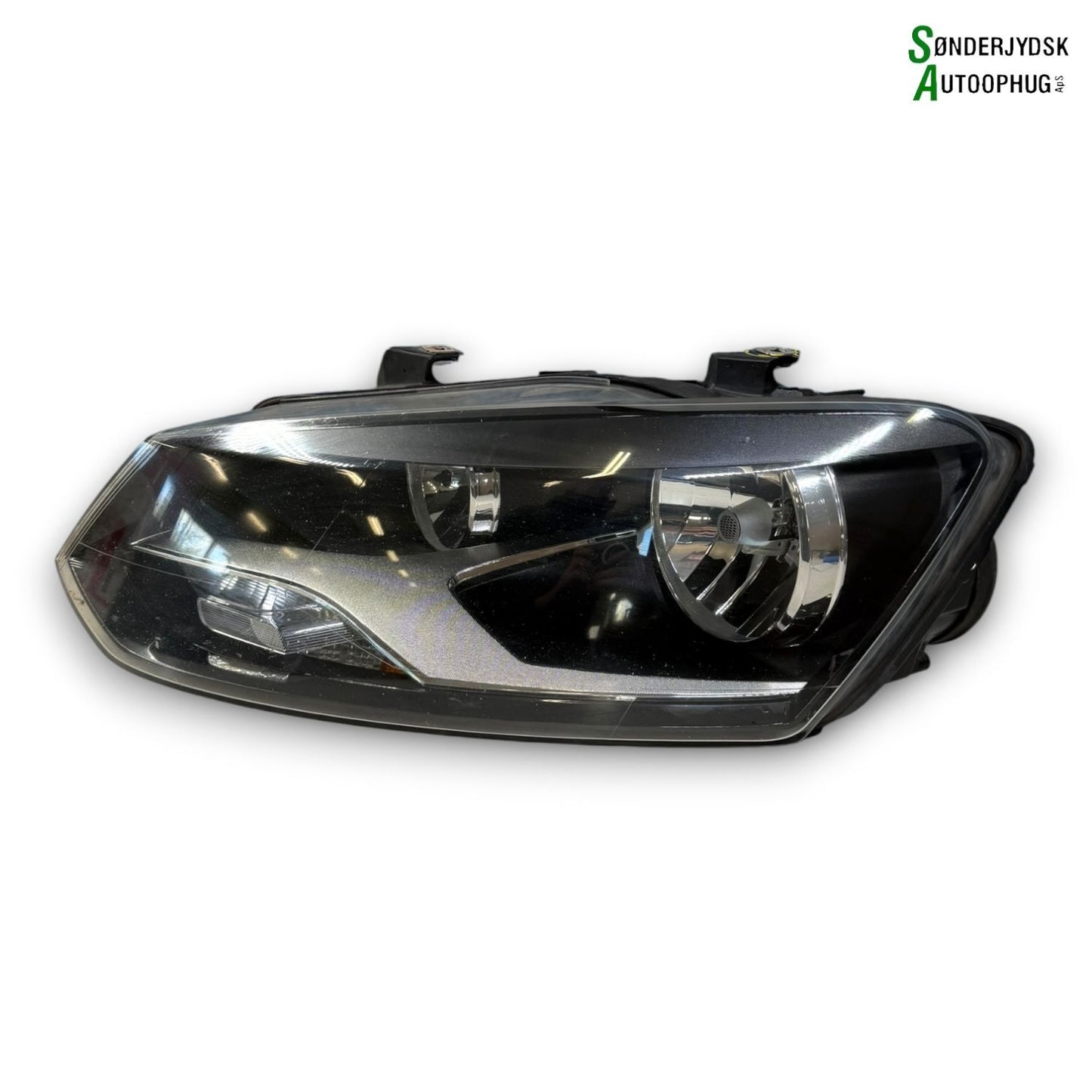 VW Polo 6C Forlygte Med OEM Nr. 6R1941007F Fra VW Ophugger