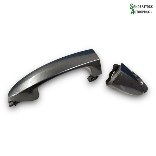 Ford Fiesta 7 Håndtag Udvendig Med OEM Nr. 1788863 Fra Ford Ophugger