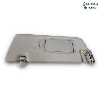 Renault Megane 4 Solskærm Med OEM Nr. 964019764R Fra Renault Ophugger