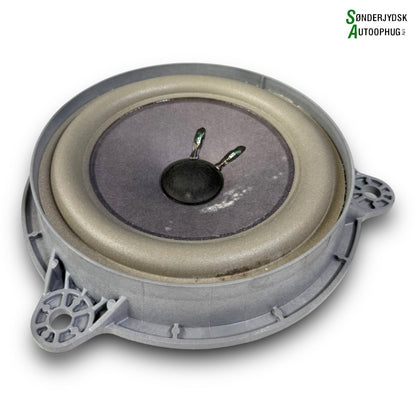 Renault Megane 4 Højttaler Med OEM Nr. 281445901R Fra Renault Ophugger