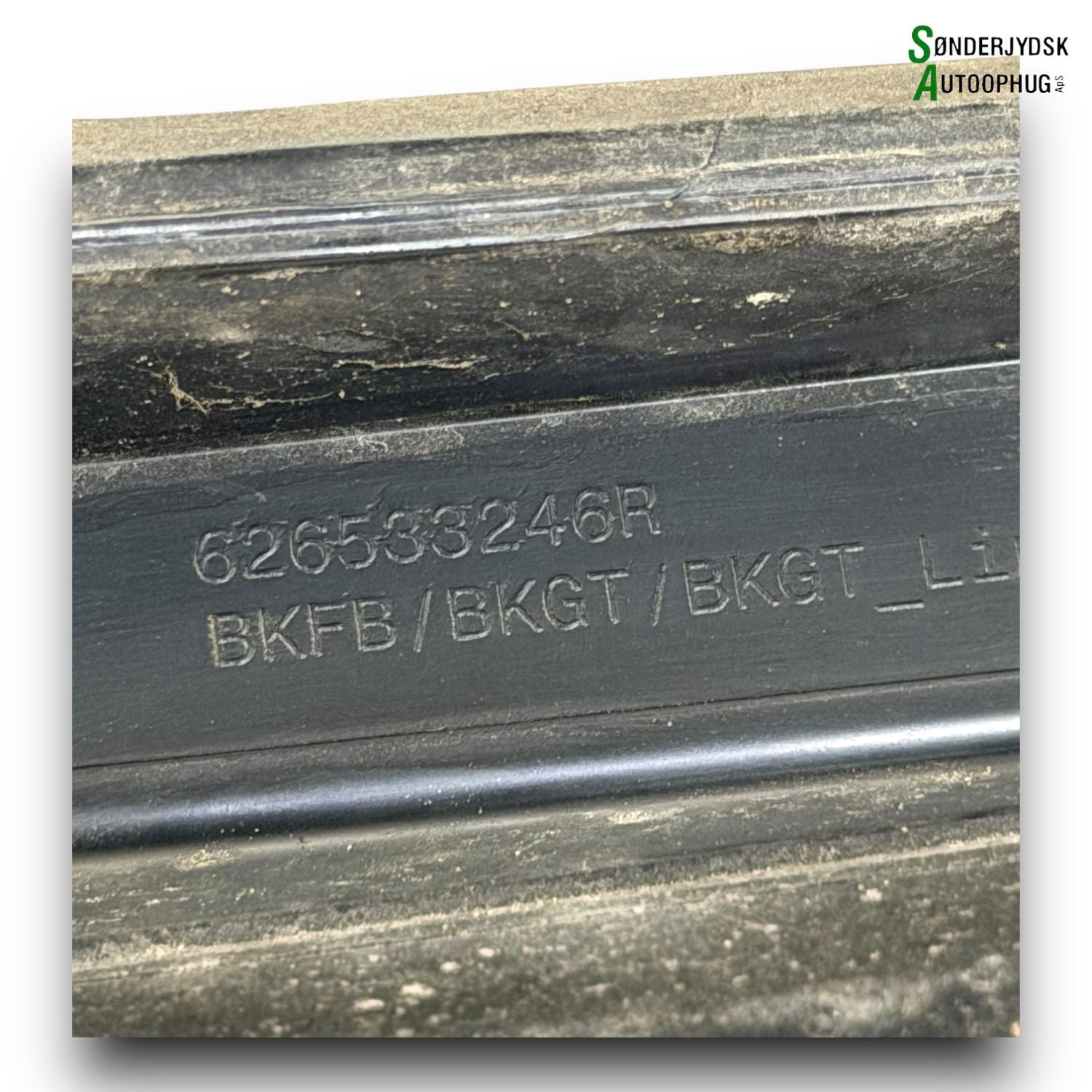 Renault Megane 4 Luftindtag For Med OEM Nr. 626533246R Fra Renault Ophugger