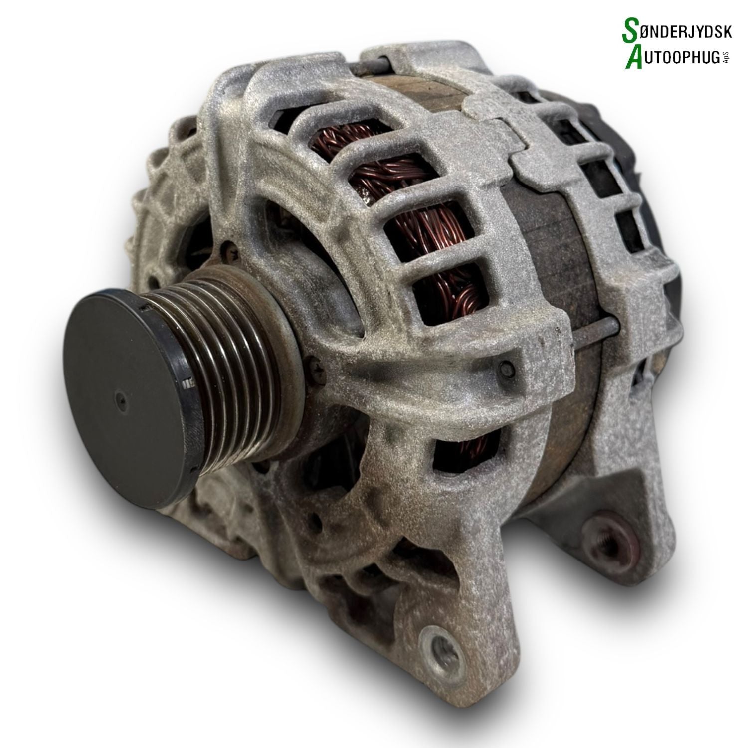 Renault Megane 4 Generator Med OEM Nr. 231004BE0B Fra Renault Ophugger