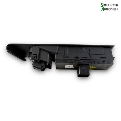 VW Passat 3C Kontakt Rudehejs Med OEM Nr. 1K4959857B Fra VW Ophugger