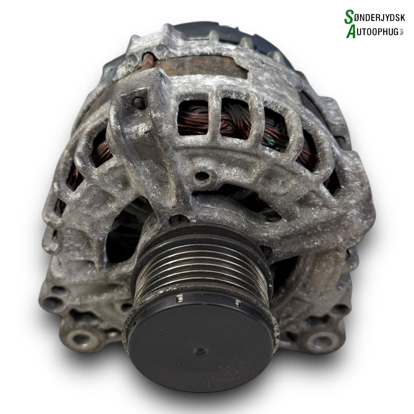 VW Passat 3C Generator Med OEM Nr. 0986081890 Fra VW Ophugger