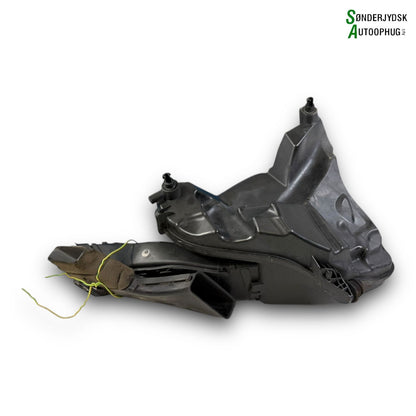 Opel Astra K Luftfilterkasse  Med OEM Nr. 39033512 Fra Opel Ophugger