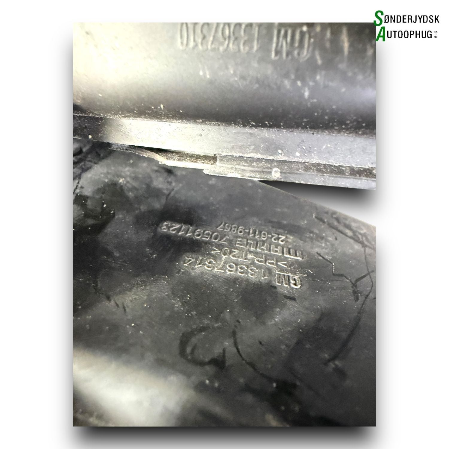Opel Astra K Luftfilterkasse  Med OEM Nr. 13367310 Fra Opel Ophugger